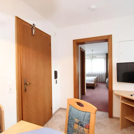 Apartamento Renate Vi *